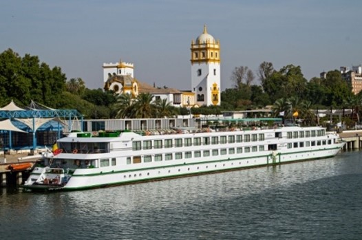 Celebrate New Year’s Eve in style with a Cruise on the Guadalquivir River!
